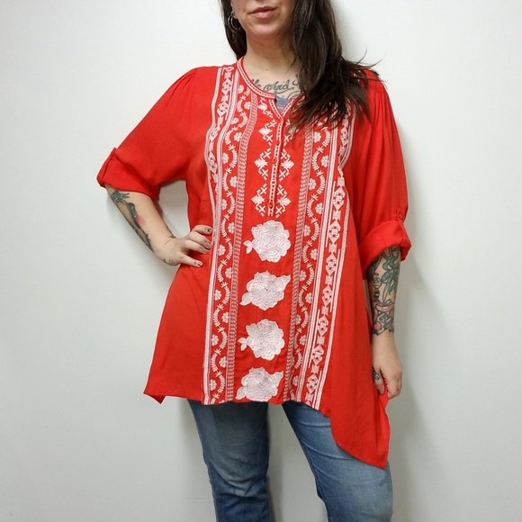 Andree Tops - ANDREE Embroidered Sharkbite Tunic Roll Sleeves